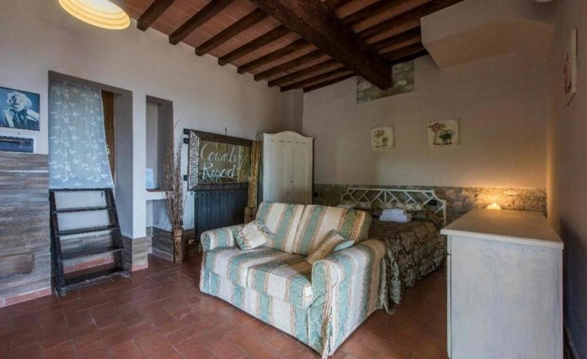 Country Resort Il Frassine Rignano sullʼArno Εξωτερικό φωτογραφία